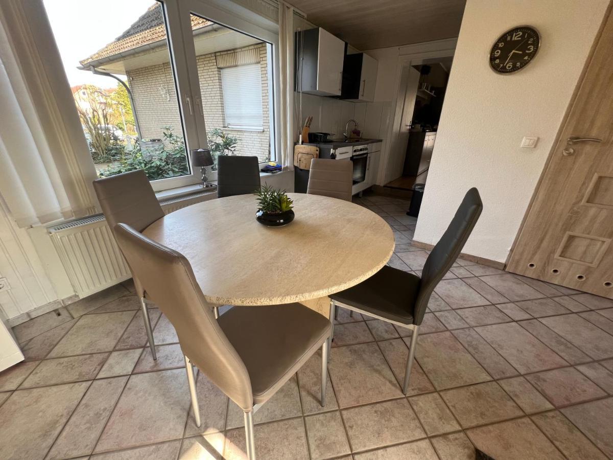 Achtern Diek Appartement Lembruch Buitenkant foto