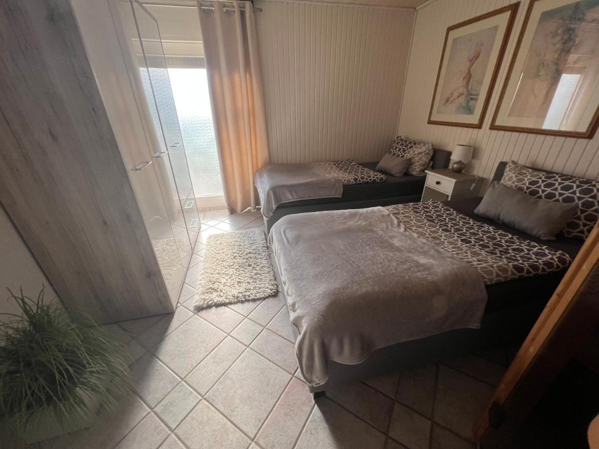 Achtern Diek Appartement Lembruch Buitenkant foto